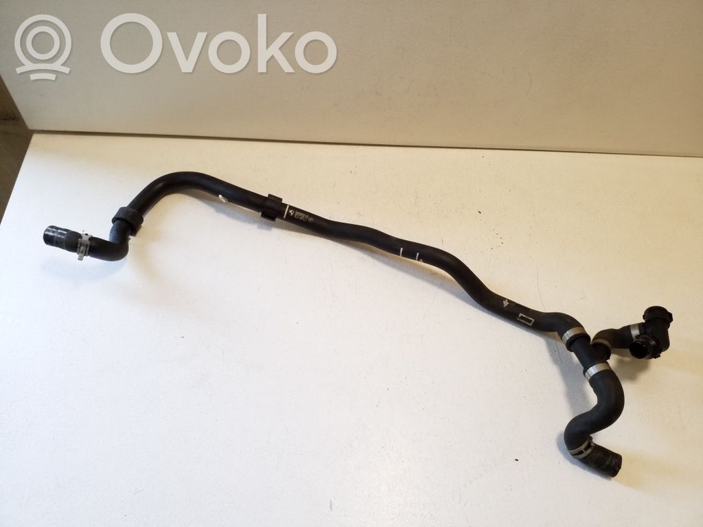 BMW 3 G20 G21 Conductă/furtun lichid de răcire motor 