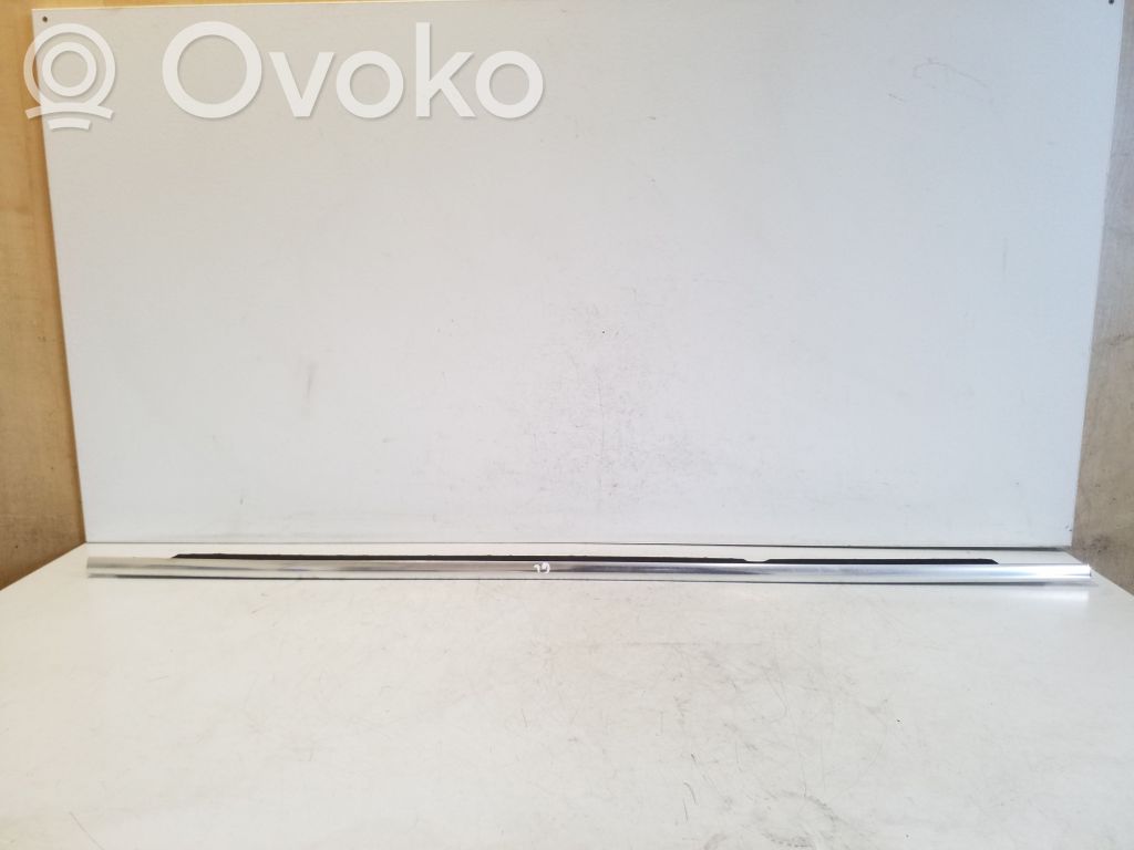 Skoda Octavia Mk3 (5E) Rivestimento modanatura del vetro della portiera posteriore 