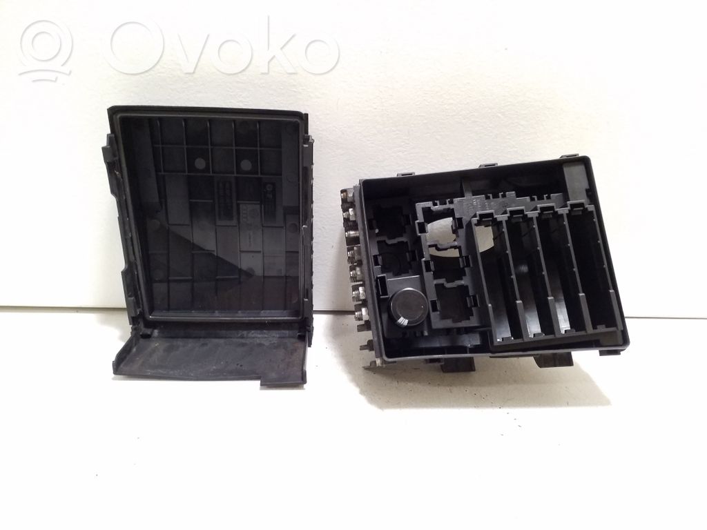 Audi TT TTS Mk2 Fuse box set 