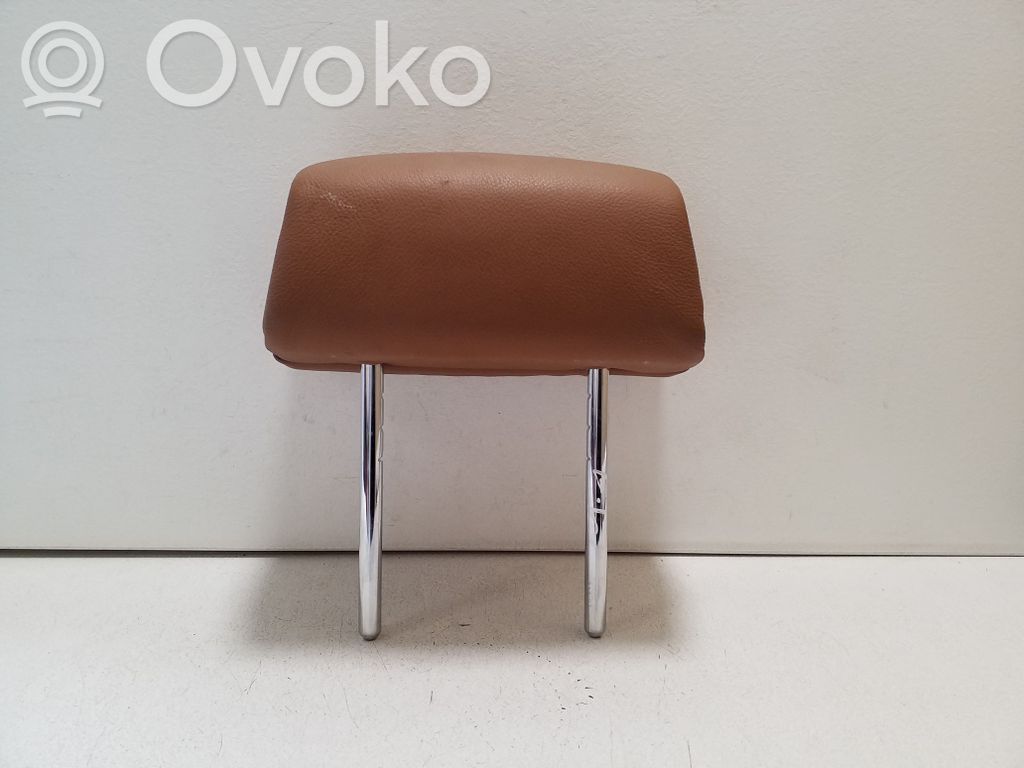 Kopfstütze hinten
