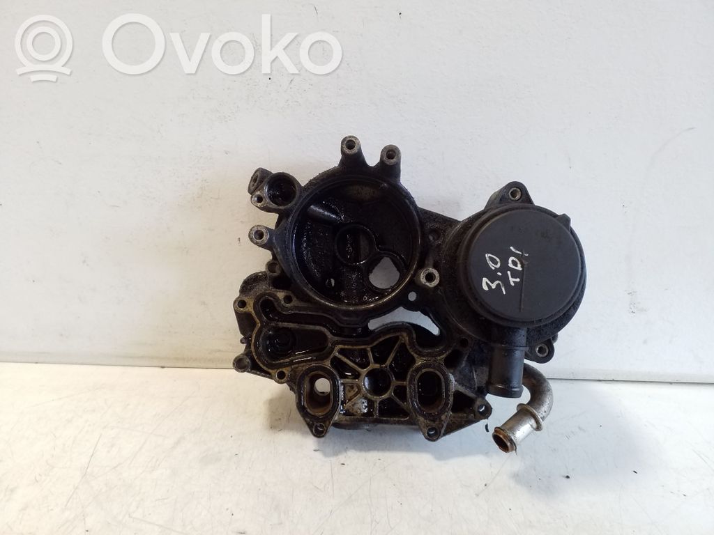 Audi A6 S6 C6 4F Oil filter mounting bracket 