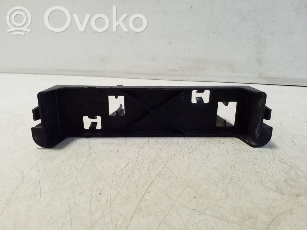 Inne części komory silnika   3D2906407C