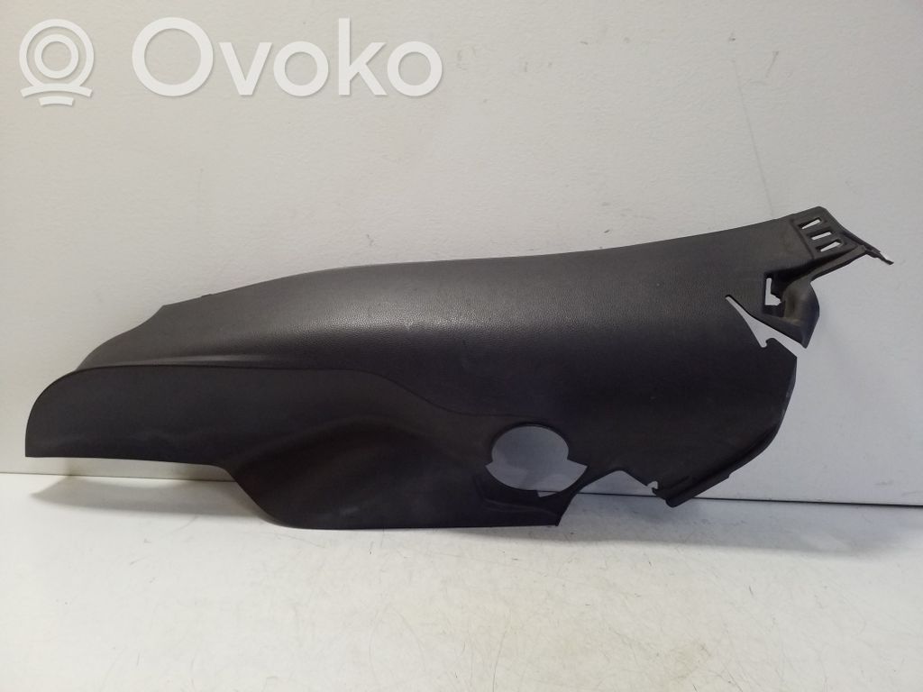 Toyota Corolla E210 E21 Šoninė apdaila prie galinės sėdynės (apačia) 