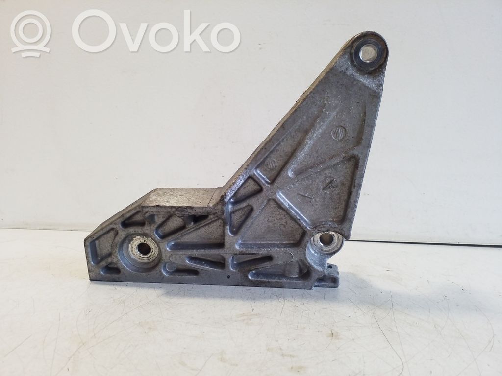 MG ZS Engine mounting bracket 