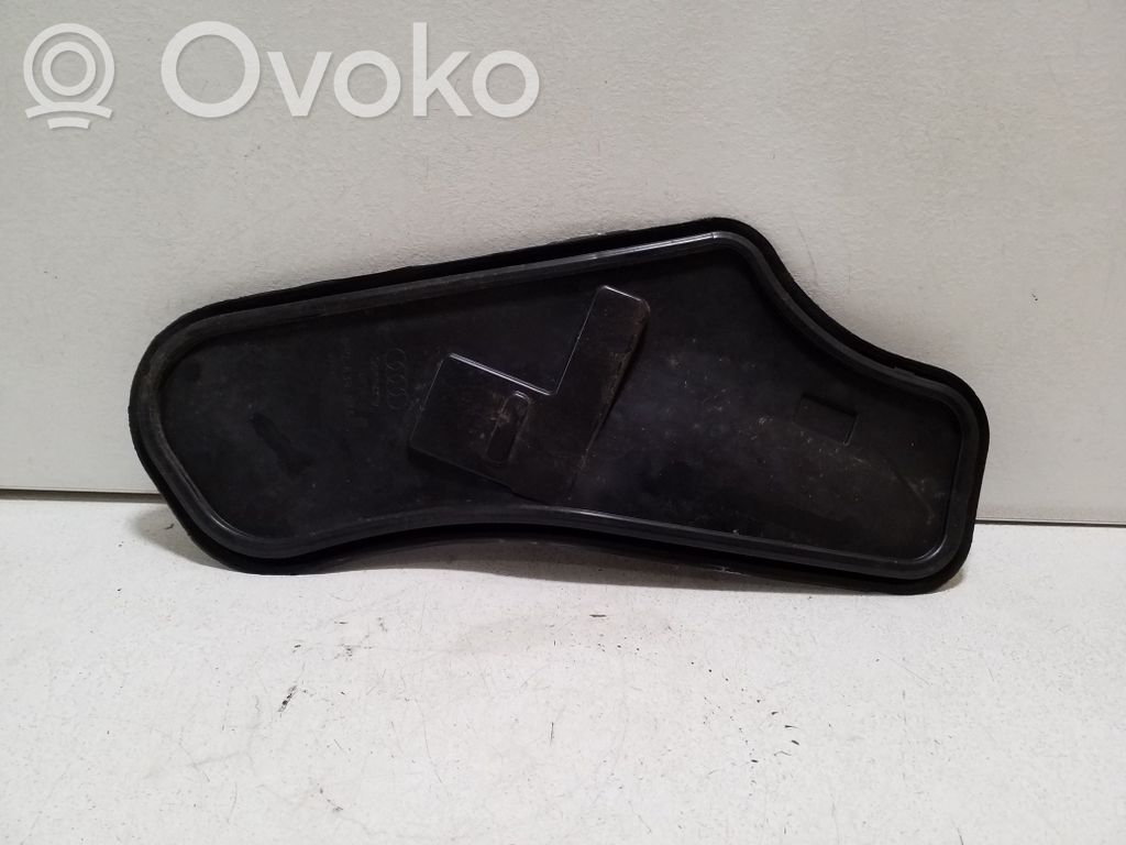 Audi Q5 SQ5 8R Inne elementy wykończeniowe drzwi tylnych 