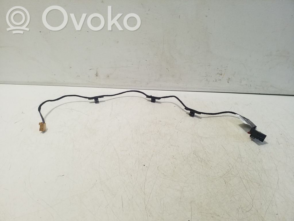 Cableado de puerta trasera   8R0971693