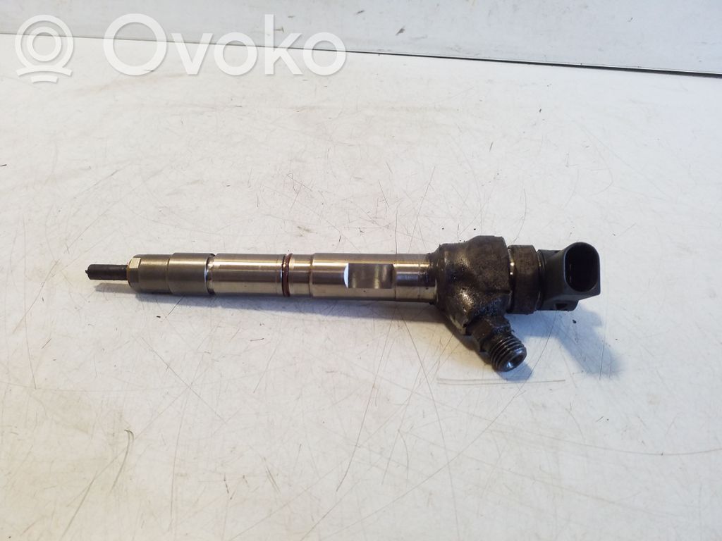 Injecteur de carburant   04L130277AC