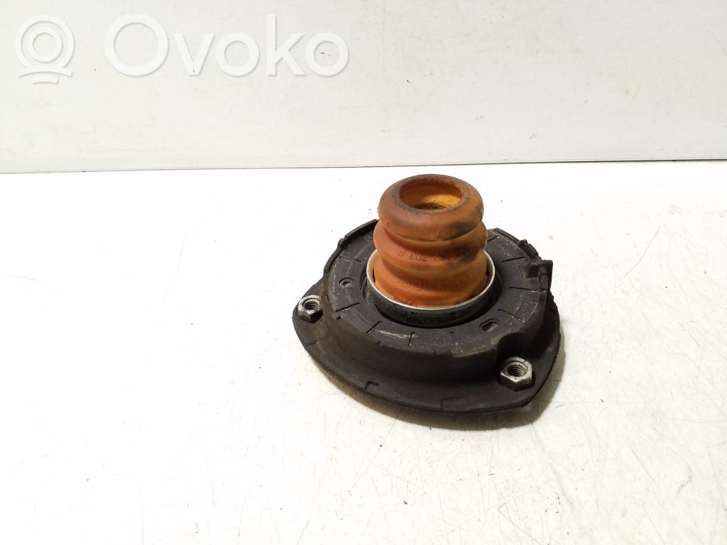 Volkswagen Golf VIII Coil spring mount 