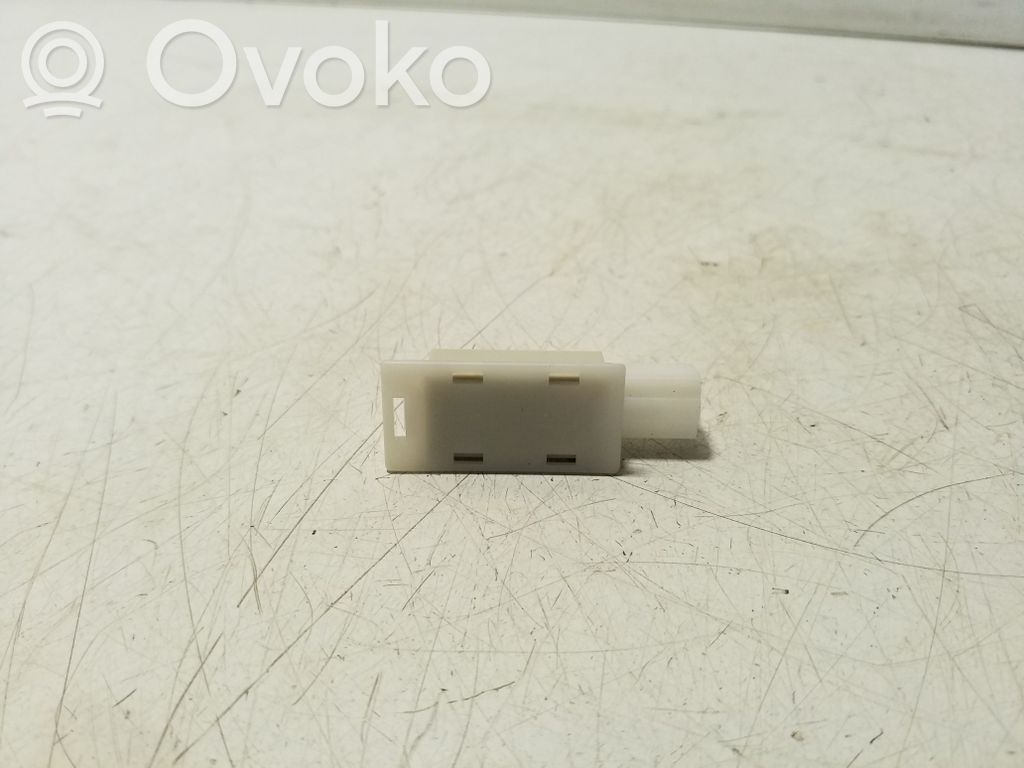 Luz interna puerta delantera   4E0919390