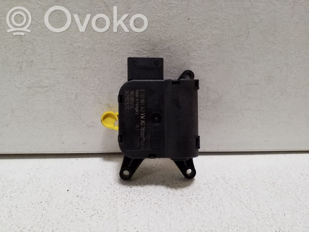 Audi Q3 8U Motor/actuator clapetă aer 