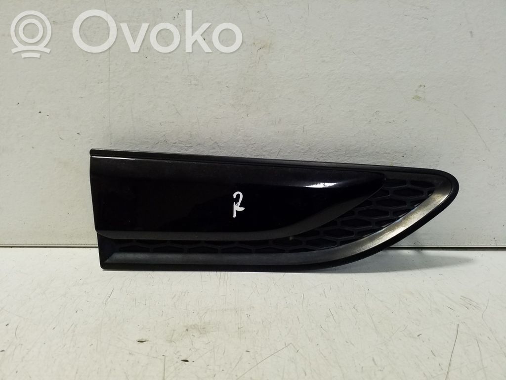 Land Rover Discovery Sport Mască aripă față (turnată) 