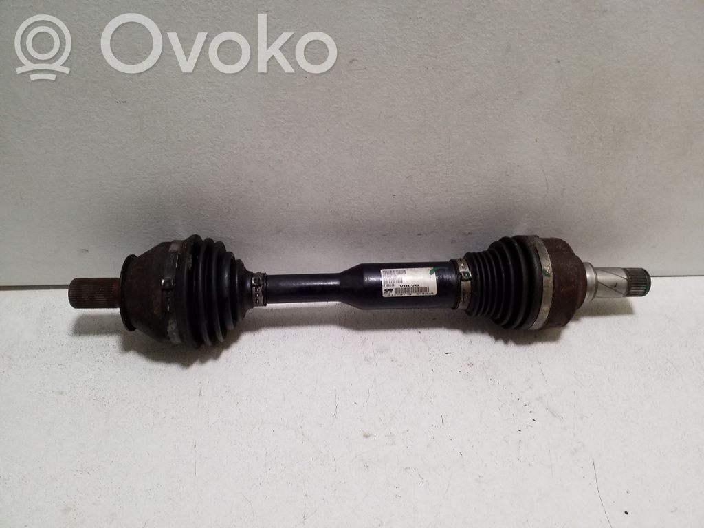 Volvo XC60 Priekinis pusašis 