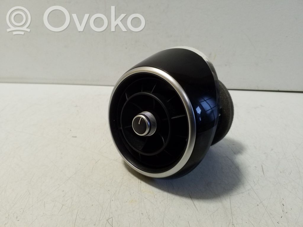 Audi A1 Rejilla de ventilación central del panel 