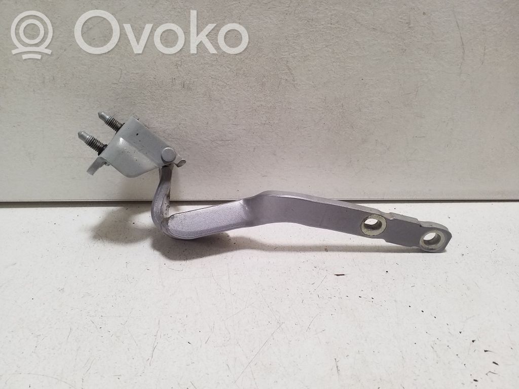 Audi A1 Tailgate/trunk/boot hinge 