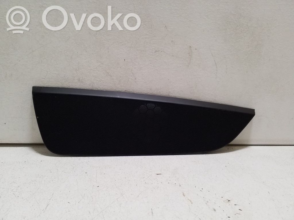 Audi A1 Cache enceinte centrale 