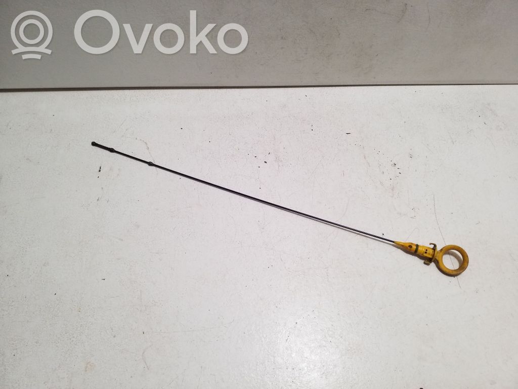 Audi A1 Bagnet poziomu oleju 