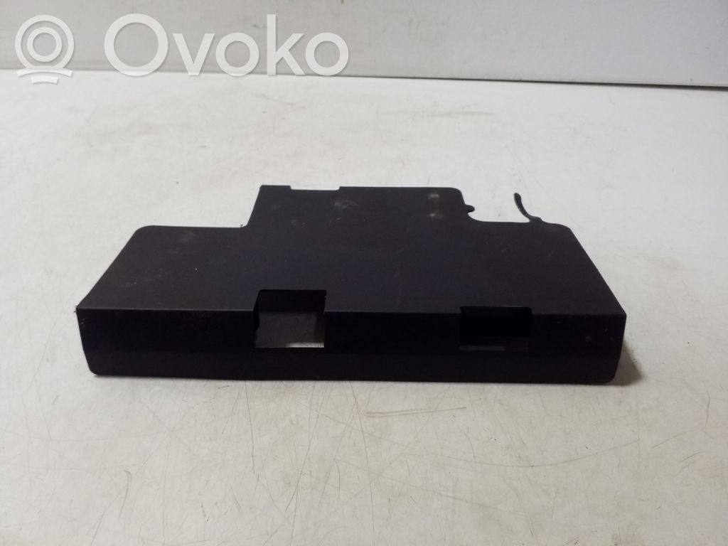 Audi A1 Coperchio/tappo della scatola vassoio della batteria 