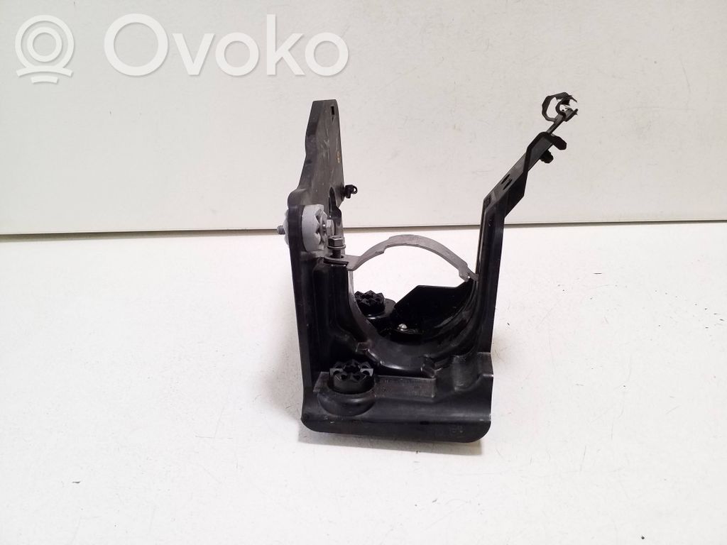 BMW i4 Other engine bay part 