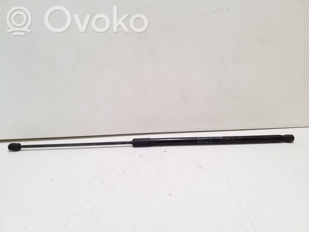 Audi Q3 F3 Siłownik maski przedniej 
