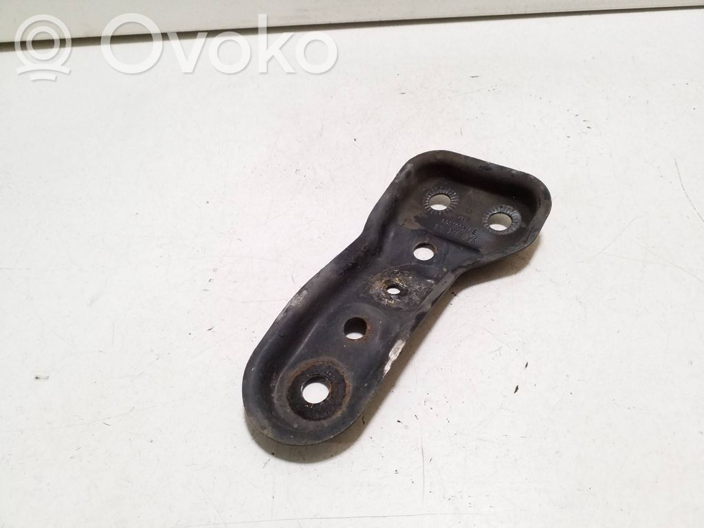 Audi Q3 F3 Altra parte della sospensione anteriore