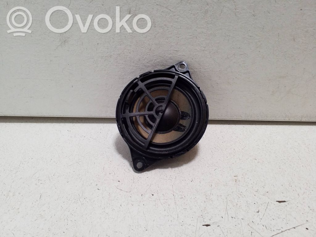 Altavoz del panel   8W0035416D