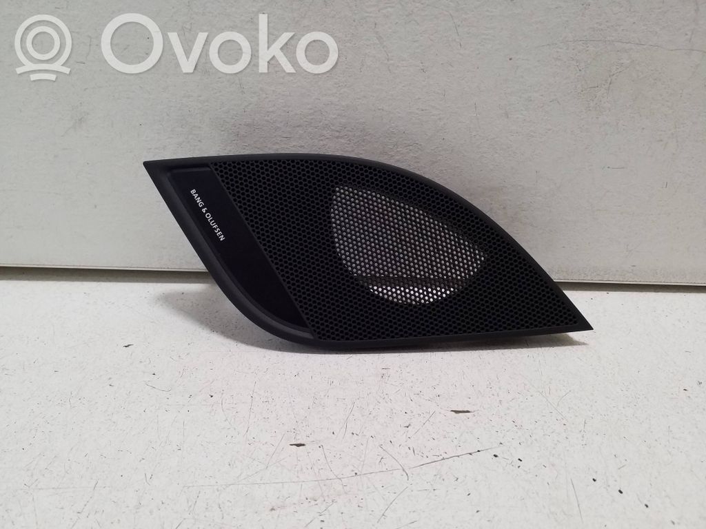 Maskownica głośnika bocznego deski rozdzielczej   8W2035427,8W2857227A