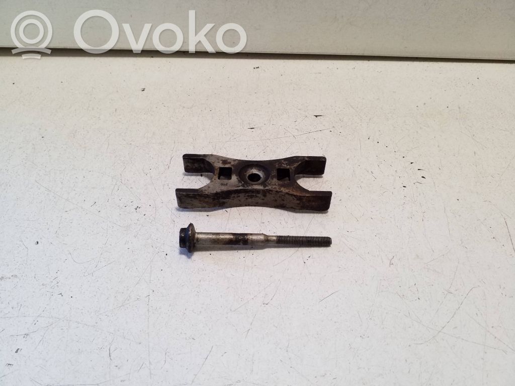 Volkswagen Crafter Uchwyt / Mocowania wtryskiwacza 