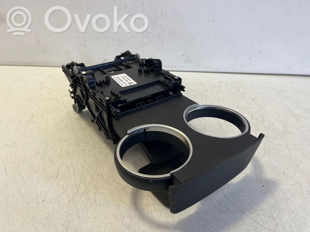 Tesla Model S Portavasos delantero 