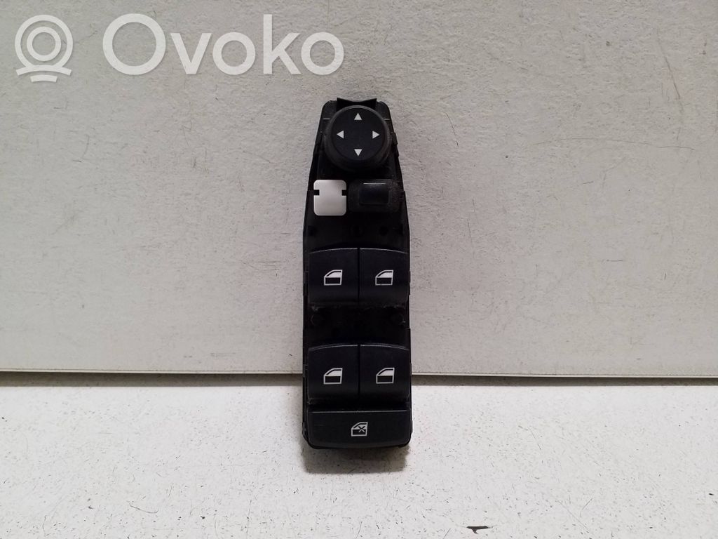 Przyciski szyb   9208110