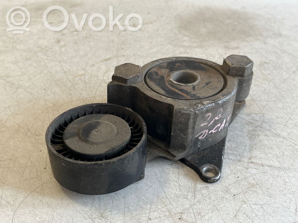 Toyota Corolla Verso E121 Tensor de correa del alternador