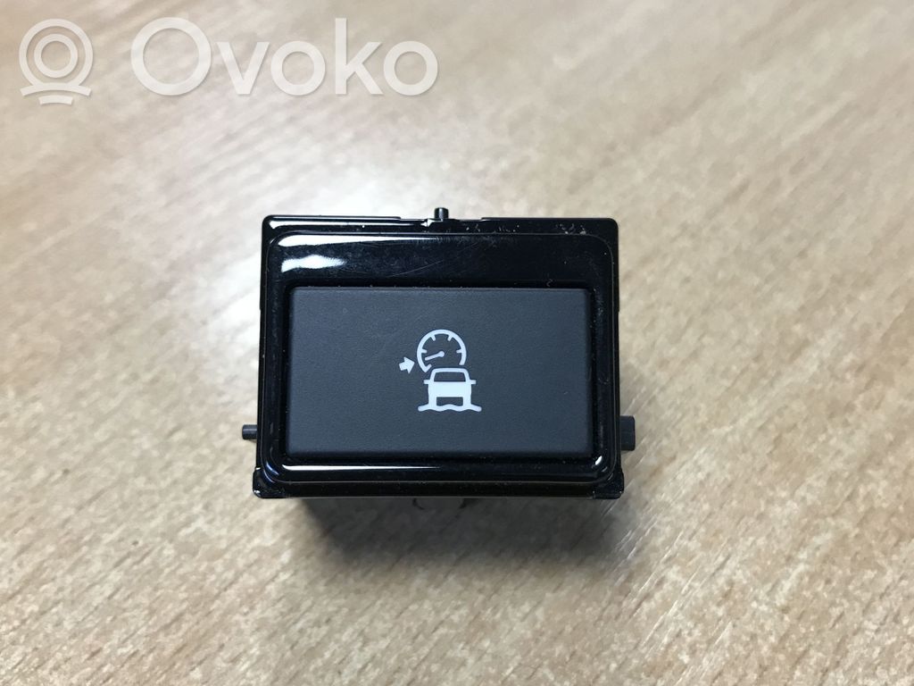 Jaguar F-Pace Cruise control switch 
