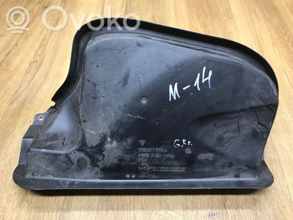 Porsche Macan (95B) Air filter box cover 