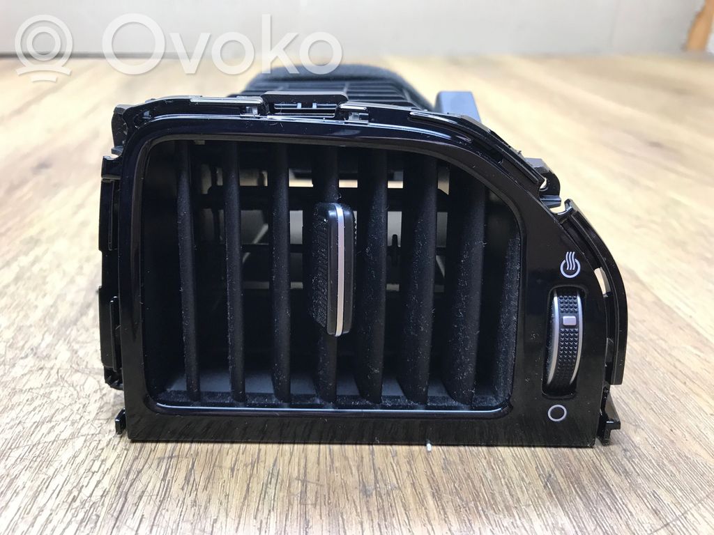 KIA Sportage Dysze / Kratki środkowego nawiewu deski rozdzielczej 