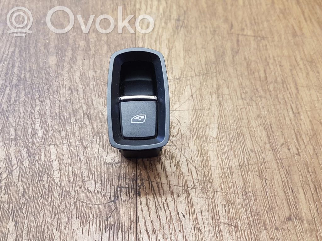 Porsche Macan (95B) Electric window control switch 