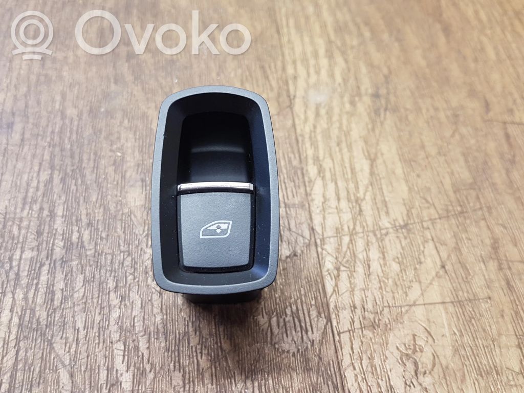Porsche Macan (95B) Electric window control switch 