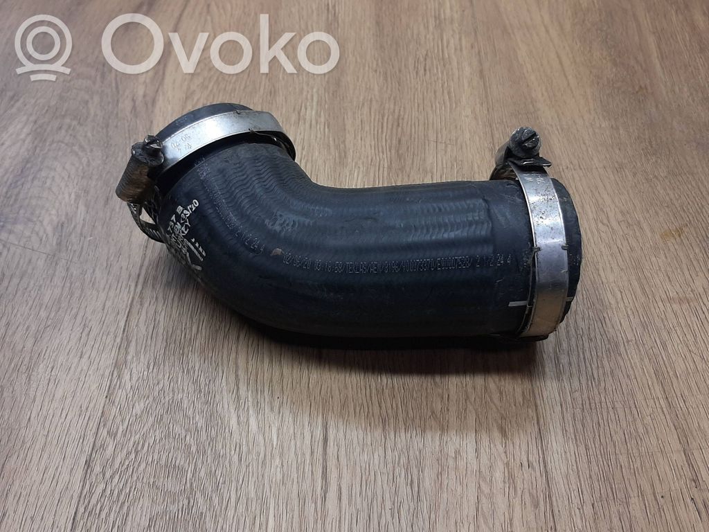 Porsche Macan (95B) Intercooler hose/pipe 