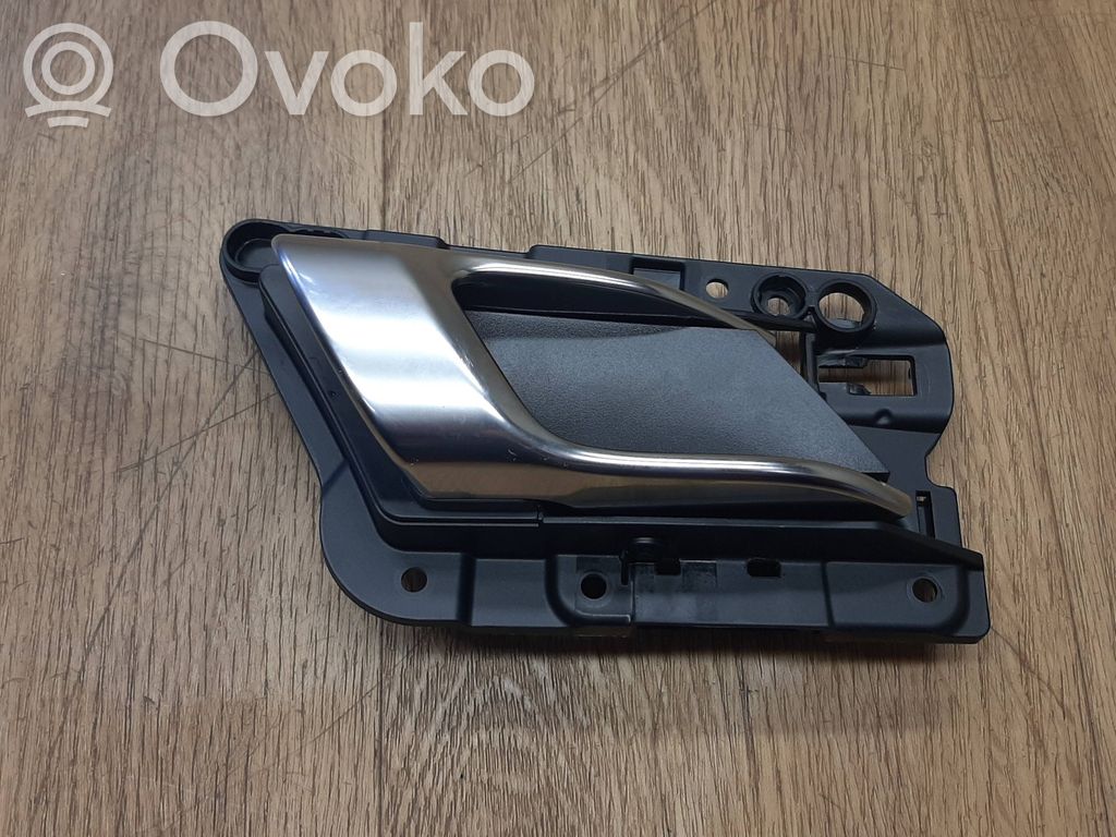 Porsche Macan (95B) Manecilla interna puerta trasera 