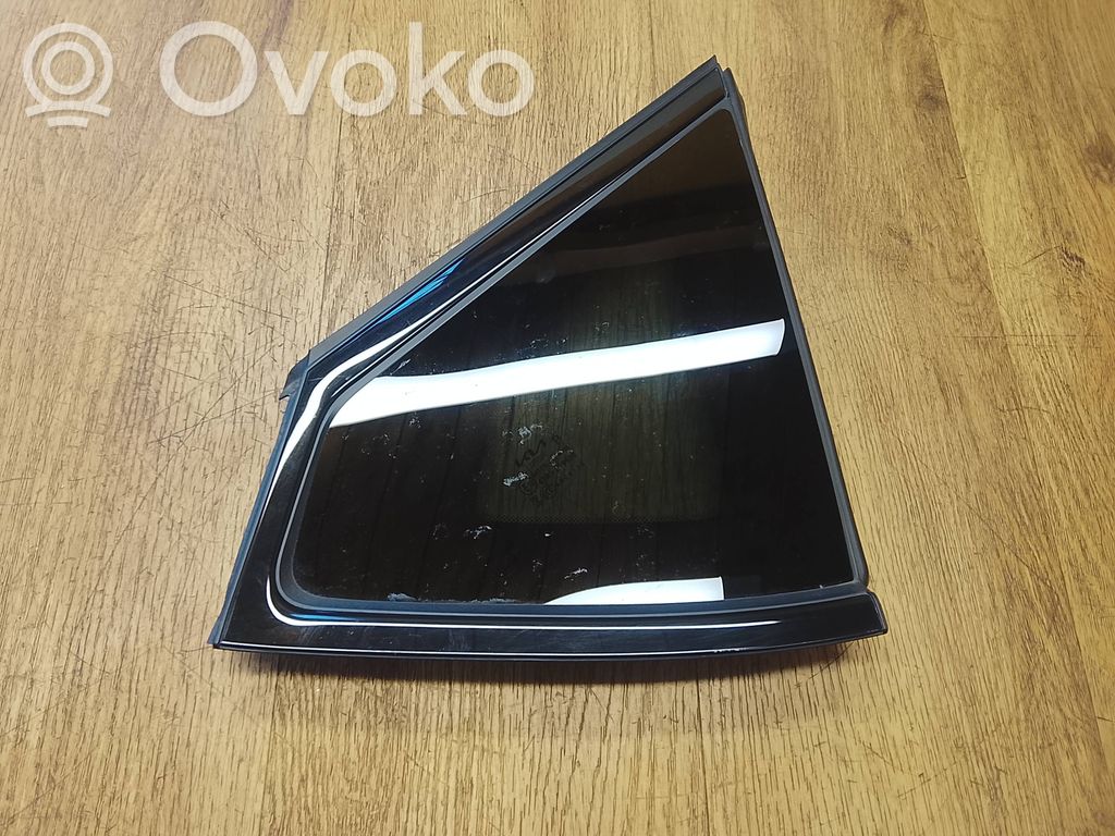KIA EV6 Szyba karoseryjna tylna 