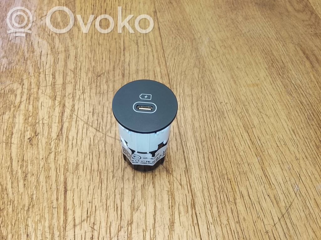 KIA EV6 Enchufe conector USB 