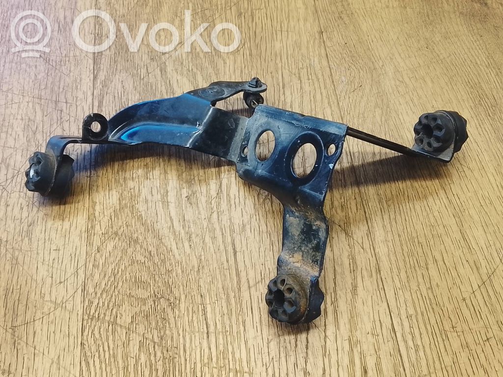 BMW X3 G01 ABS-pumpun kiinnike 
