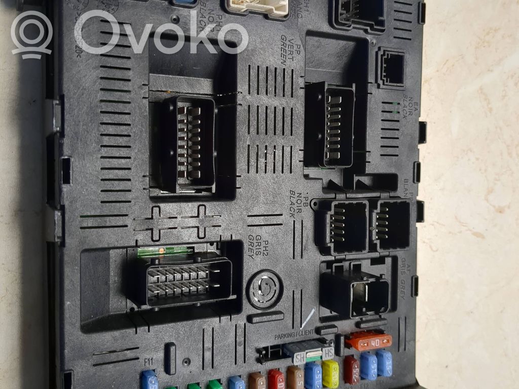 Citroen C4 I Módulo de fusible 