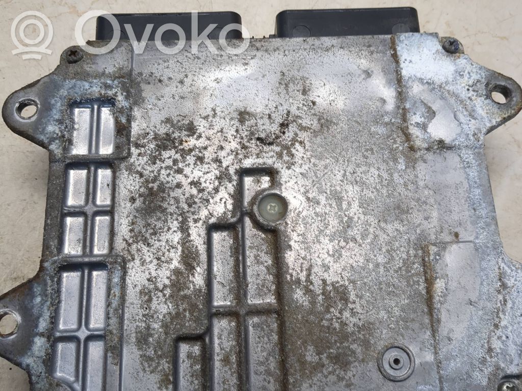 Mitsubishi Colt Engine control unit/module 