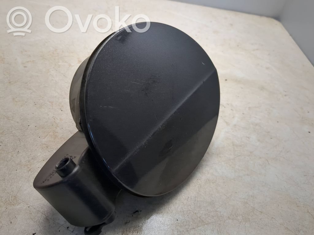 Klapka wlewu paliwa   8P0809999F