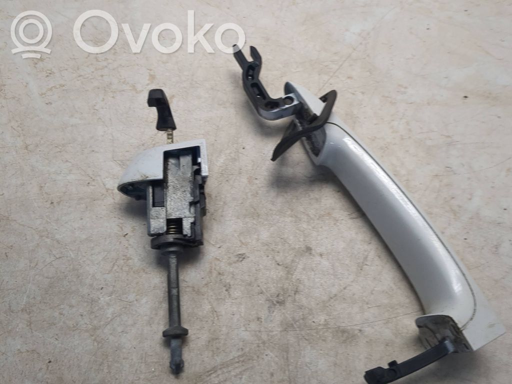 BMW 3 F30 F35 F31 Ārējais atvēršanas rokturis 