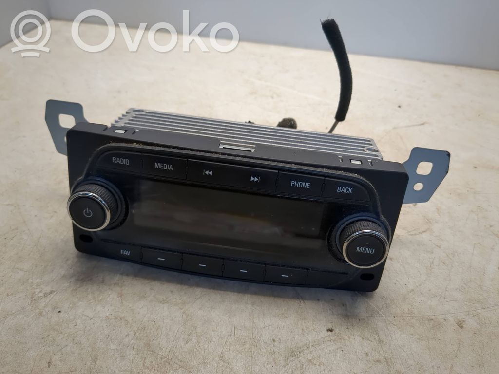Opel Karl Radio/CD/DVD/GPS head unit 