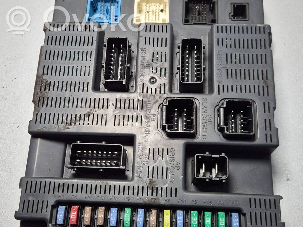 Citroen C3 Pluriel Fuse module 