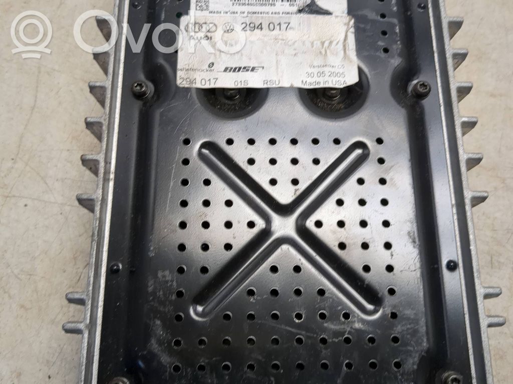 Audi A4 S4 B7 8E 8H Vahvistin 