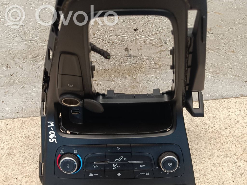 Ford Focus Climate control unit 
