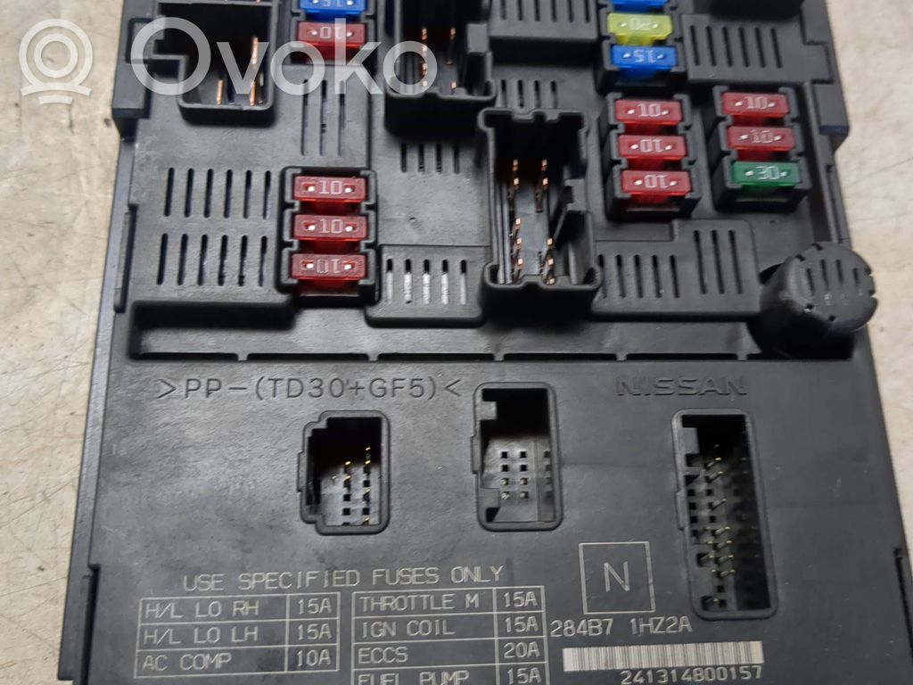 Nissan Note (E12) Fuse module 