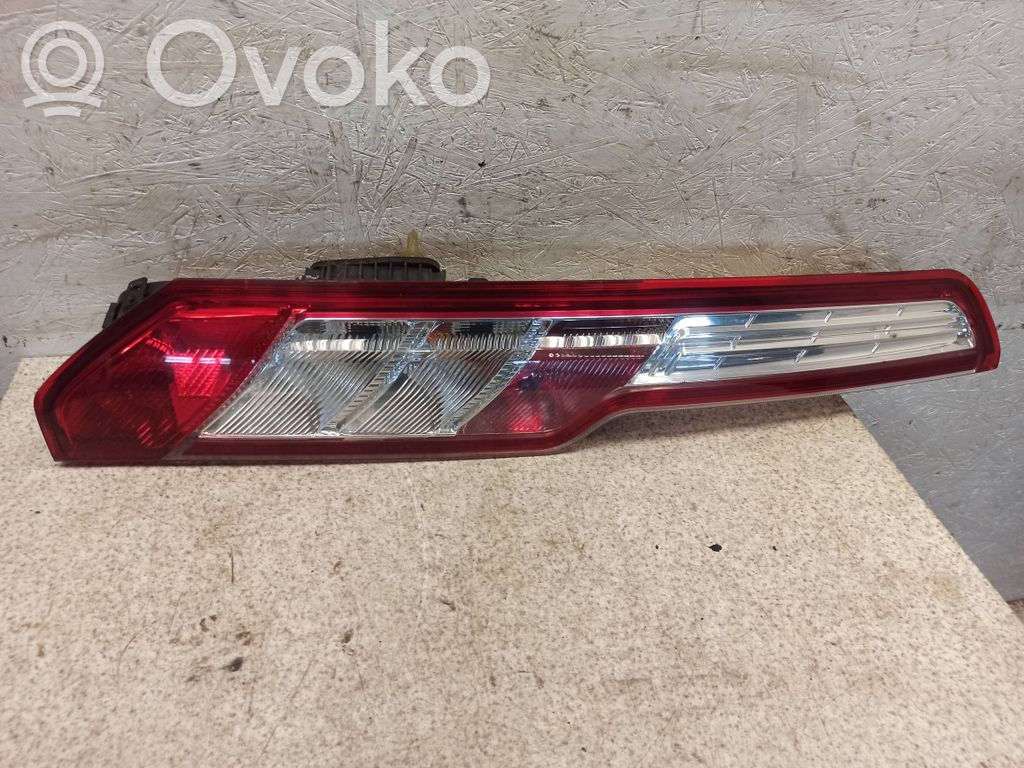 Rear/tail lights